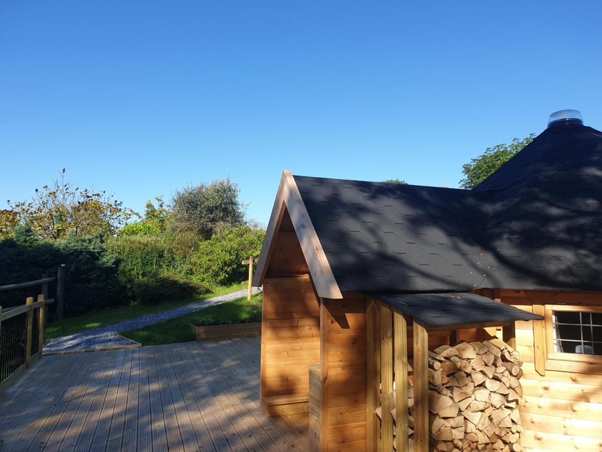 The Hive - Unique Log Cabin With Wood Burning Stove Ludchurch Екстериор снимка